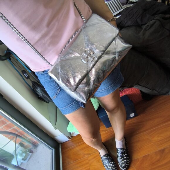 TORY BURCH Small Kira Diamond Quilt Metallic Leather Convertible Shoulder Bag - Picture 10 of 14